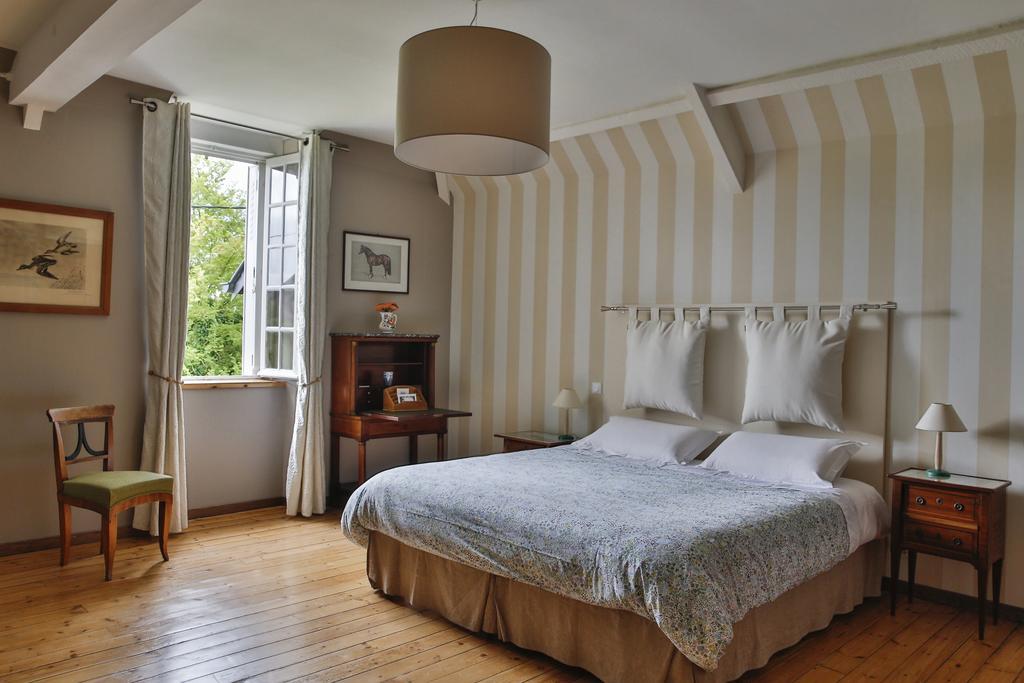 Clerval Maison D'Hotes Et Gites Dragey Quarto foto